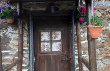 Ceira Cottage - Refúgio Romântico com Vista Serrana - Foto 13