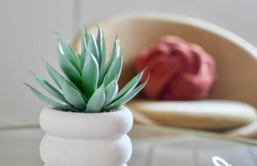 D-Day Suites - Photo 33