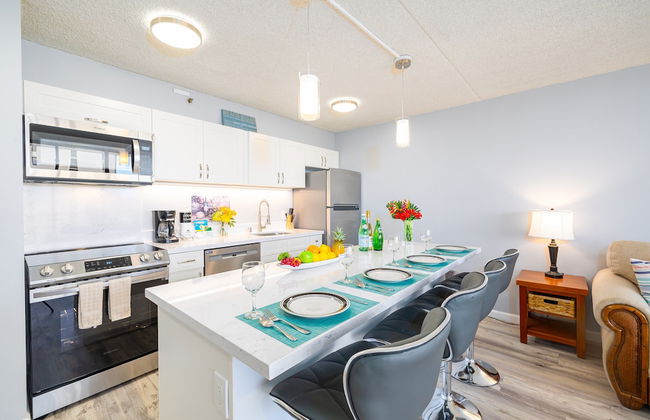 Diamond Head and Ocean views with King Bed and Parking - Foto 52