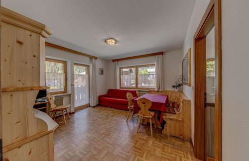 Cesa Elena - Foto 18