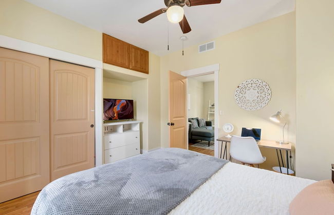 Walk Everywhere - Art, Restaurants, Poudre River - Foto 5