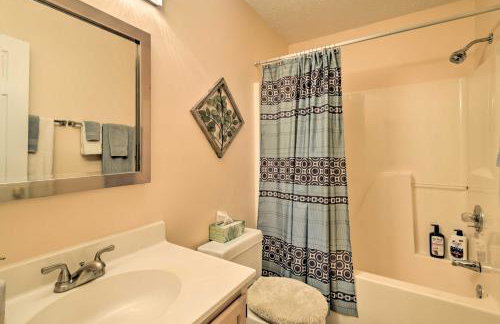 Aberdeen Club Golf Retreat, Short Drive to Beach! - Photo 22