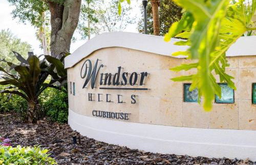 Luxury Disney Villa 5BR With Private Pool and Spa (4 Miles from Disney) - Foto 26