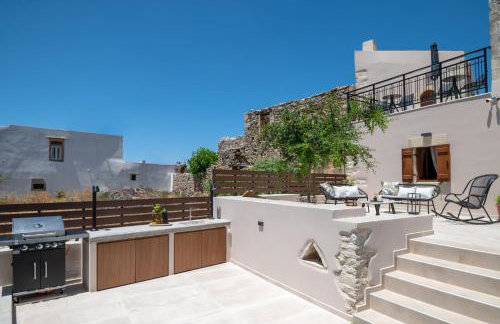 Pavlina Villa , a hidden gem with heated pool and ping pong! - Photo 44