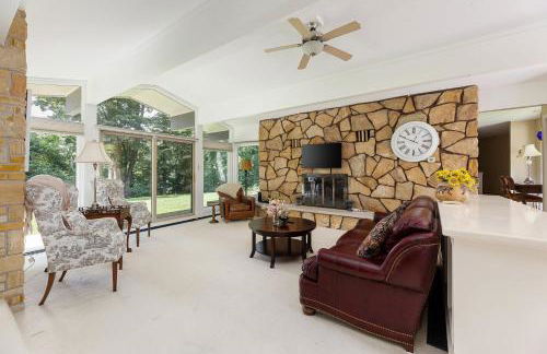 Bright 4BDR Home by Lake MI Arcadia Bluffs Portage Lake 2832 - Photo 9