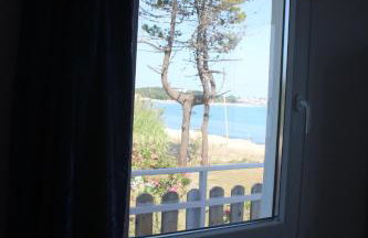 Anastazia's Seaside Apartments - Photo 25