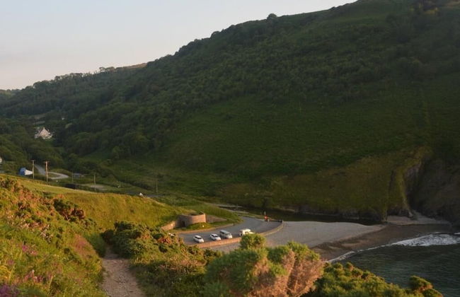 Charming 3-bed Caravan Cymtydu - Foto 16