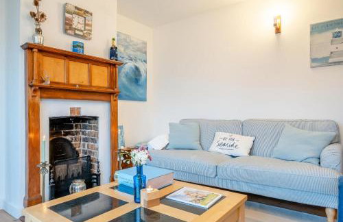 Chearsley Cottage - Photo 2