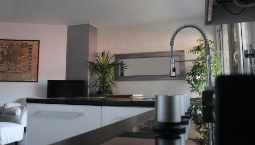 Moms Lakehouse - Foto 3