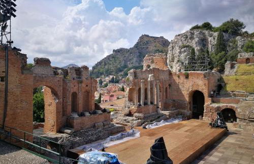 Typical house in a Sicilian village - Photo 14