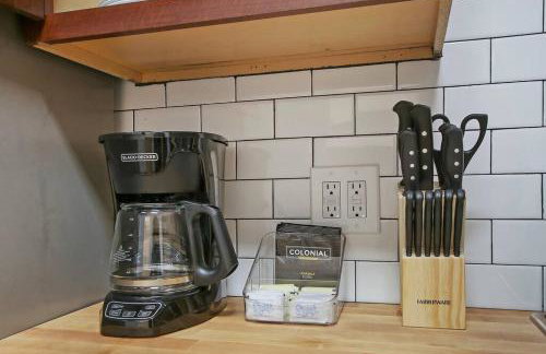 Chic & Fully Furnished 2BR Apartment - Roscoe 1 - Foto 8