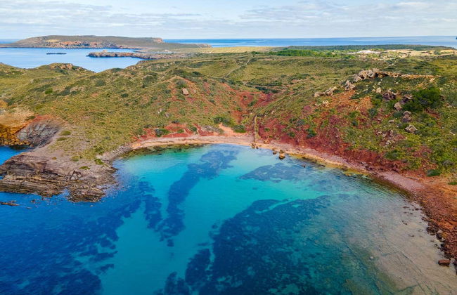 Paseo en barco por las calas del norte de Menorca - Foto 7