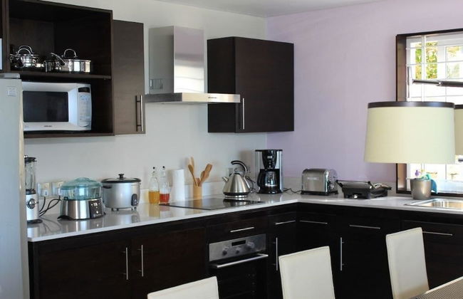 Blue Ocean Villas & Apartments - Photo 9