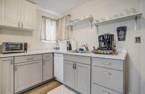 Quiet Urban Hideaway Near Downtown and Dining - Foto 13