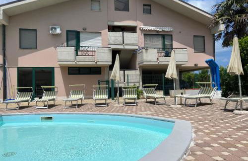 Maison Chic Montenero Marina - Foto 4