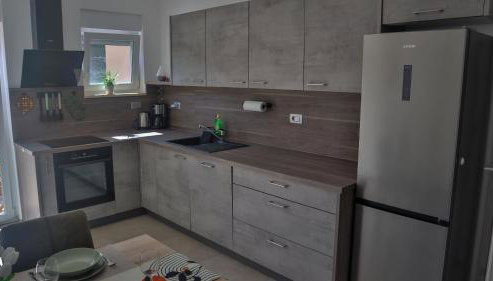 Zelena oaza - Foto 2, stove, dishwasher