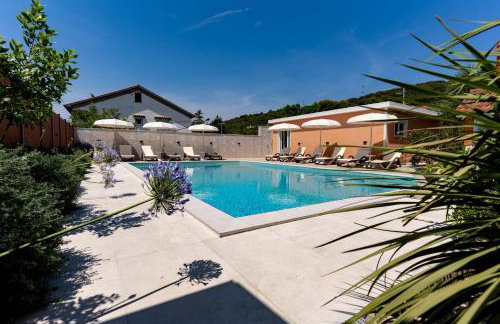 Apartments Foric Rab with Heated Pool, Sauna & Gym - Photo 3