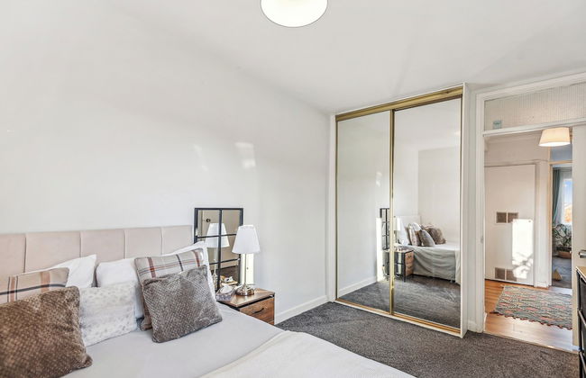 Spacious2br-balcony-parking-25mincentrallondon - Foto 2