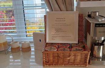 The Garden Suite 3 Star NITB SuperHost - Foto 14