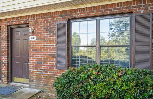 Vibrant Family Retreat~Sleeps 8~2 Kings~ Game Room - Foto 29