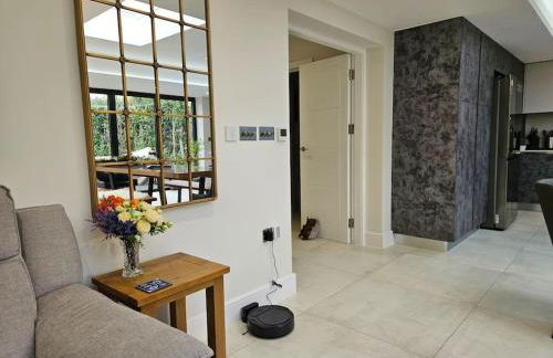 Homely 6 bed Cottage 30 mins to Heathrow, London, Legoland, Windsor Castle - Photo 15