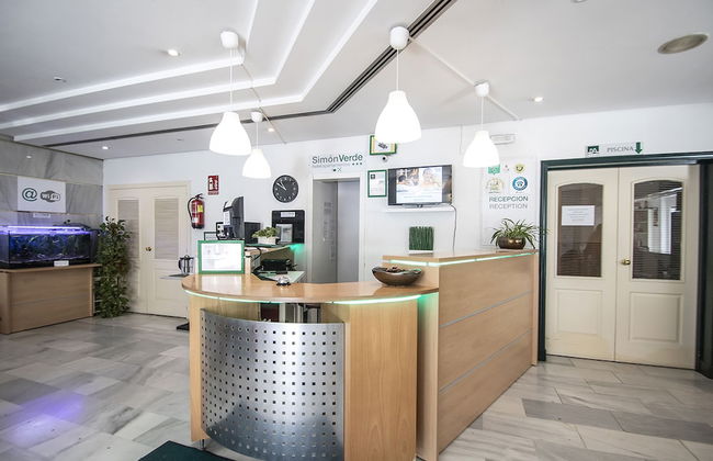 Hospedium Hotel Apartamentos Simón Verde - Photo 9