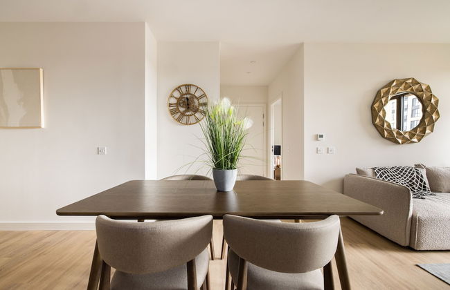 London Greenford by Charles Hope - Foto 15