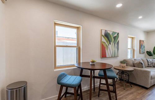 Downtown Bungalow -Duplex - EV Charger - Foto 76