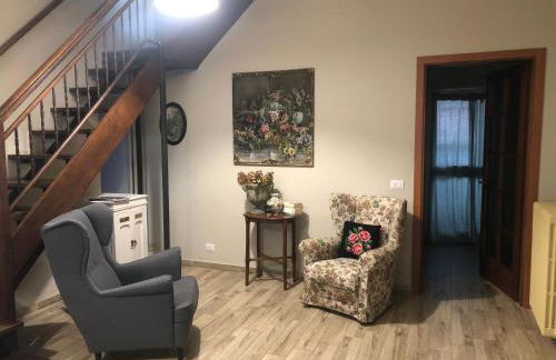 Appartamento con 3 camere 3 bagni e posto auto Libri e Giardini - Foto 17