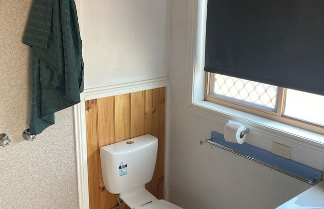 Kellraine Holiday Units - Photo 16