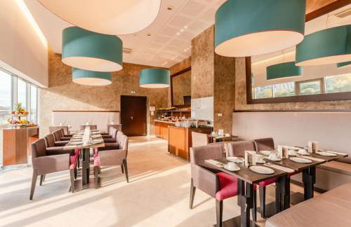 Residhome Nantes Berges de la Loire - Photo 12