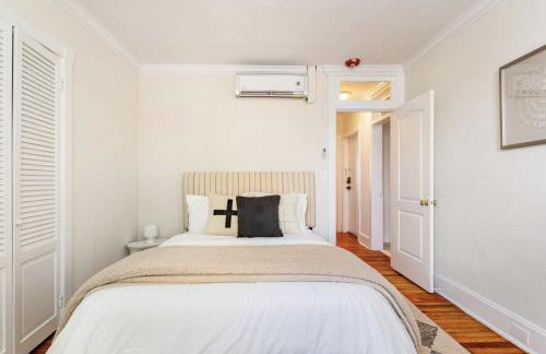 Dreamy 2BR in Downtown Princeton - Photo 21