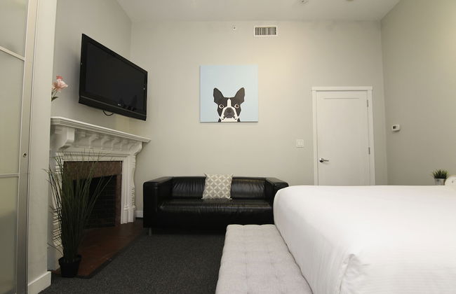 Maverick Suites at 245 Newbury St - Foto 5