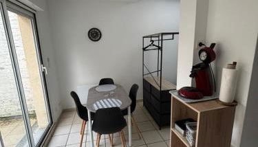 T1 dans le centre Rue Vulfran Warmé - Photo 4