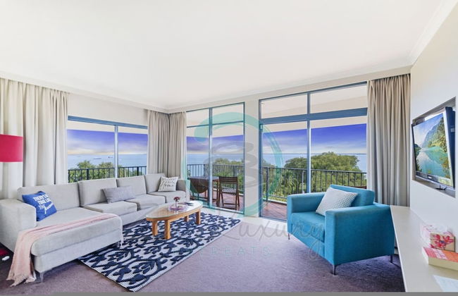 Coastal Elegance Sunset Pool Balcony Dining - Foto 1