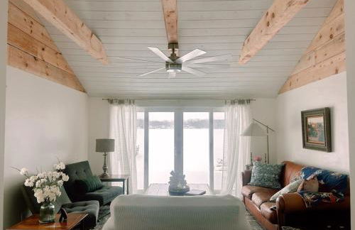 Lakefront Girls getaway Romantic Retreat low fees - Foto 5