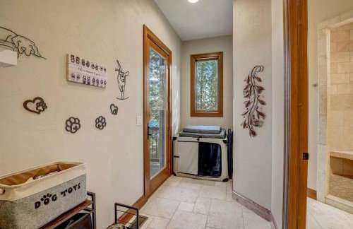 Silver Lake Estate - Private Beach - Hot Tub - Arcades - Foto 13