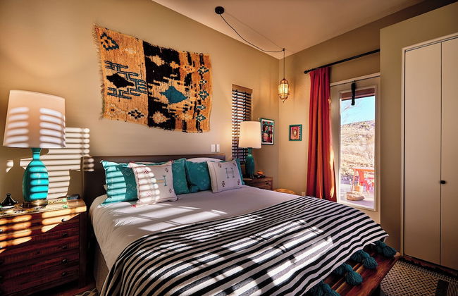 Sacred Sands - Lobo Luna - Photo 3