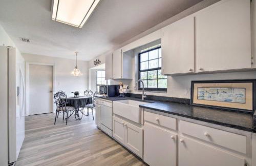 Private Dock Lake Rousseau Retreat! - Foto 11