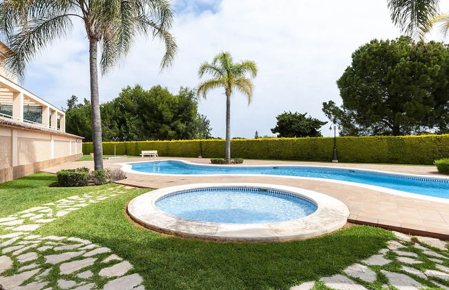 Buganvilla in Oliva With 1 Bedrooms and 1 Bathrooms - Foto 4