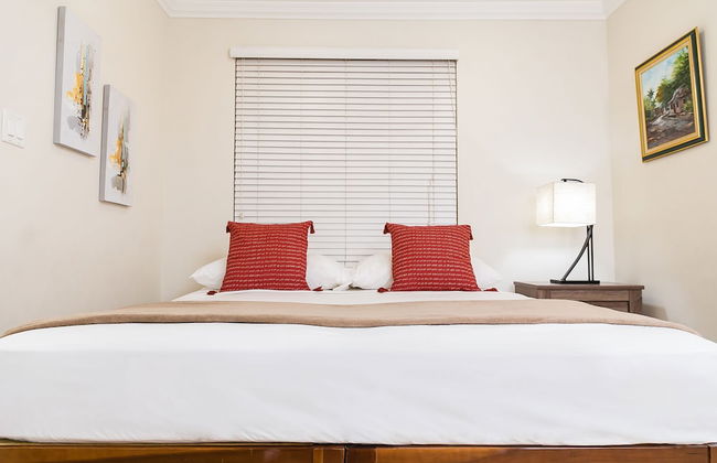 Botanic Bliss Living in Kingston - Photo 9