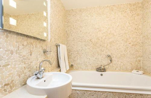 Riviera Apartments - Five Stylish Penthouse Apartments with Unrivalled Sea Views of Teignmouth, Shaldon, The Jurassic Coastline & The Teign Estuary - Foto 17