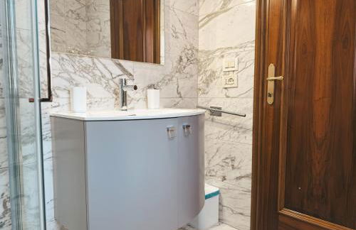 Attic Terrace San Mark square View - Photo 37