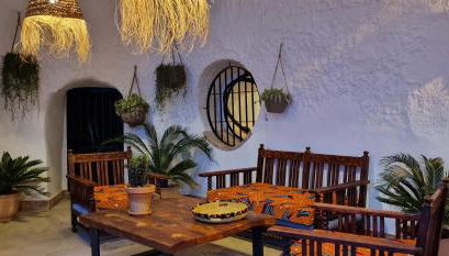 Cueva de la Higuera - Foto 2