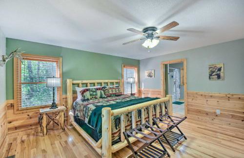 Great for Families! Lavish Hiawassee Cabin - Foto 13