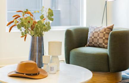 Sleeps 28 2 Units Near DT Nashville Outrider by AvantStay - Foto 56