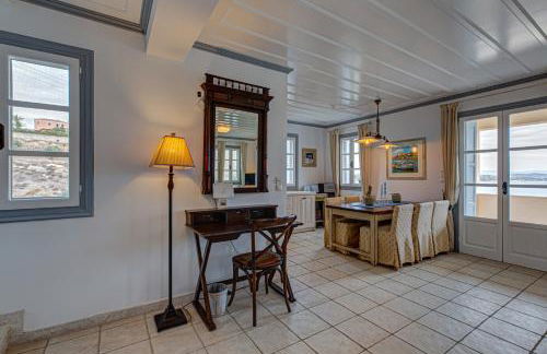 View-topia Amazing View, Private Pool, Close to the center. - Photo 22