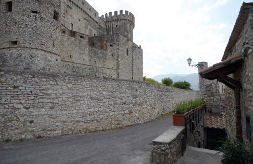 "Le pietre silenti" antica dimora del 1300' - Foto 3