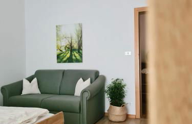 Urlaub auf dem Bauernhof Schmidhof - große Terrasse, Pool und beste Lage - Foto 14