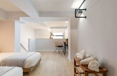 Nice new duplex in front of Palacio VistaAlegre - Photo 10